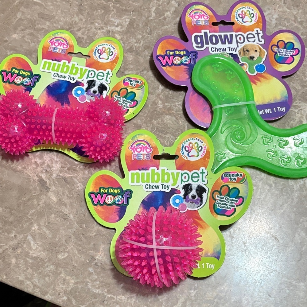 Yong Pets Nubby Pet Chew Toy Set - Pink and Green